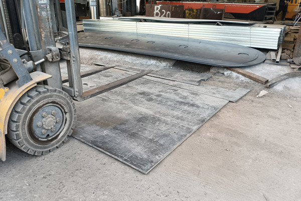 沈阳铺路钢板出租